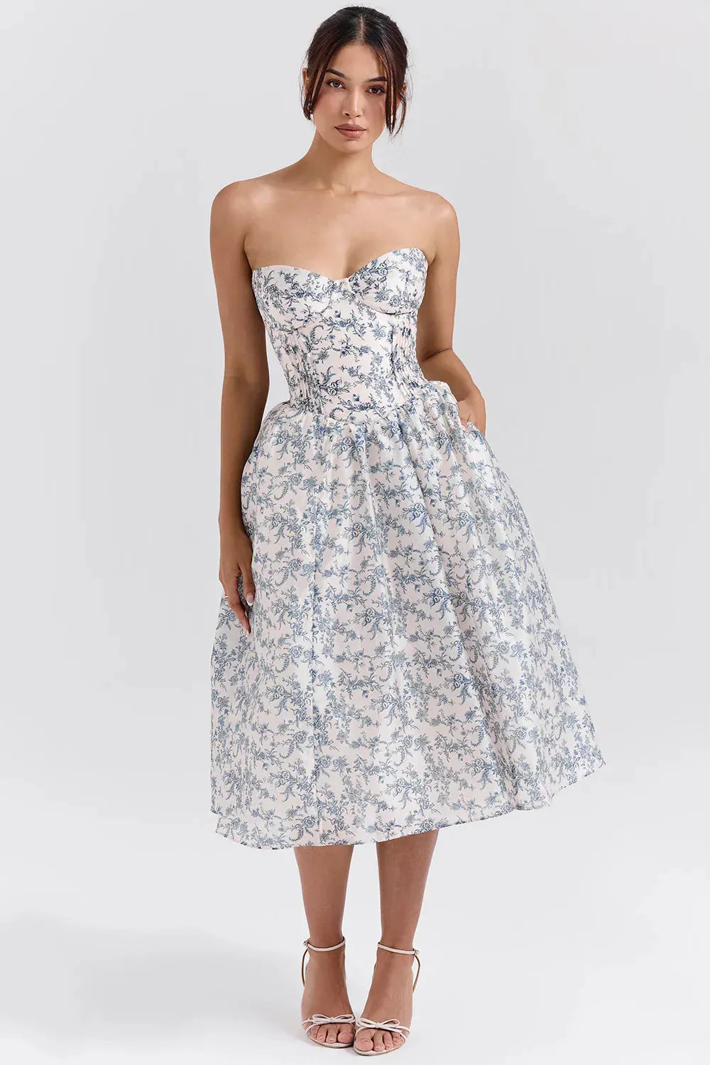 Vestido Midi Floral Modelo Estefhanie
